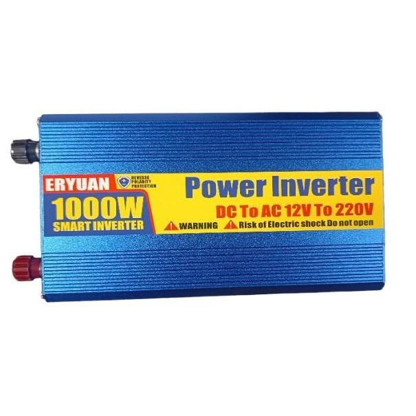 Інвертор (перетворювач) 12В/220В Voltronic CARMAER2600W